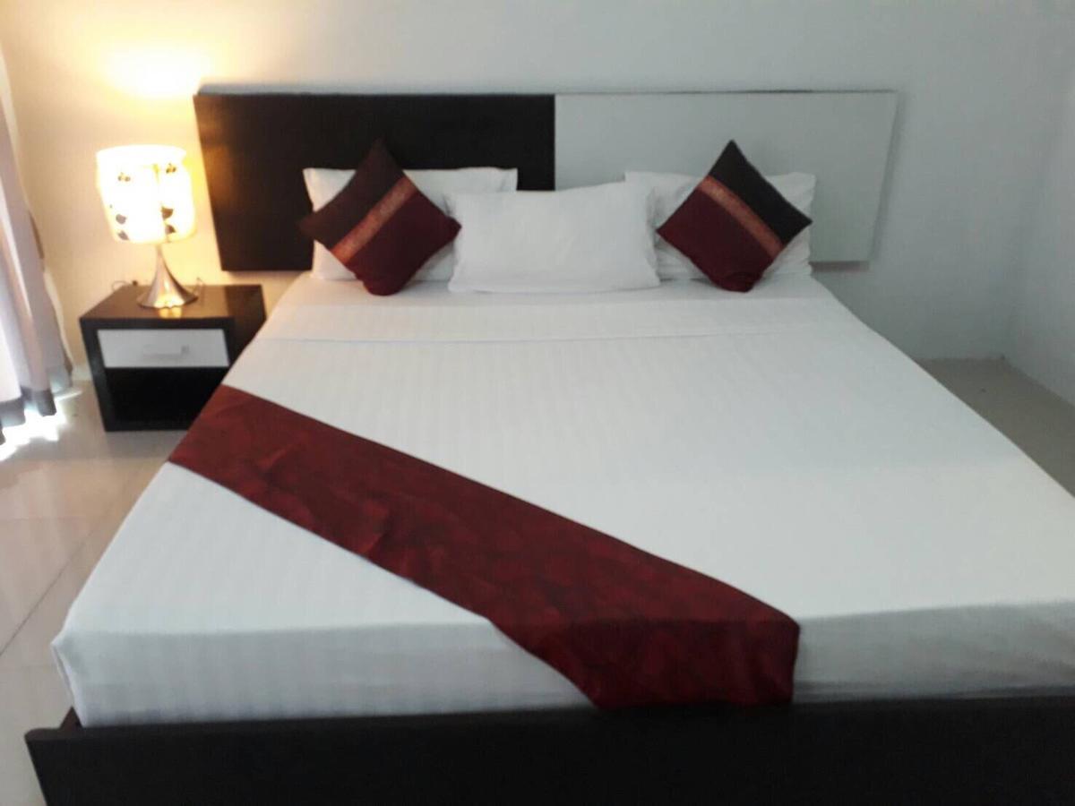The Residence Prachinburi 304 Екстер'єр фото